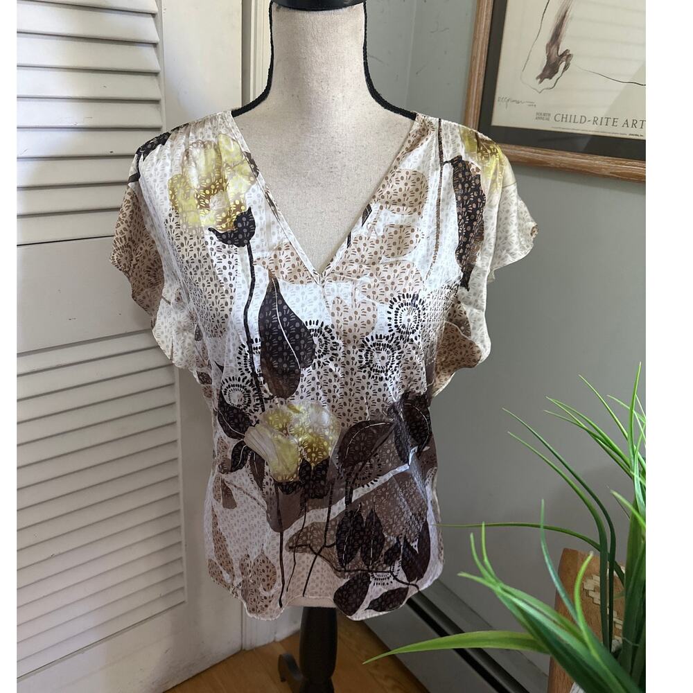 White House Black Market Top Womens XS Brown Cream Satin Y2K Flutter Sleeve